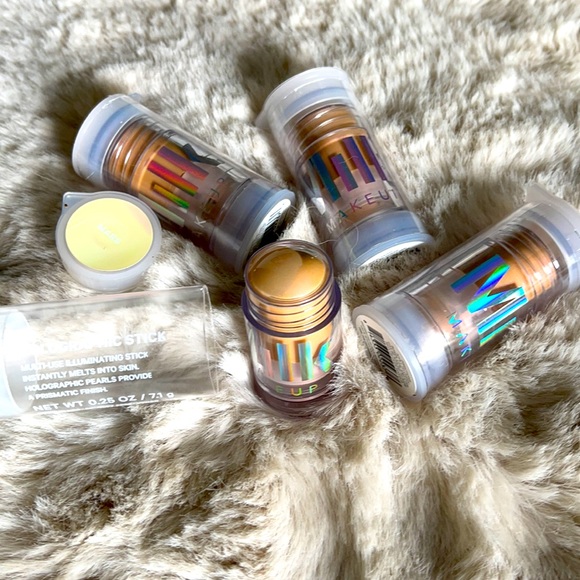 Milk Makeup Mini GlitterStick “Mars” .25 OZ - Picture 6 of 12